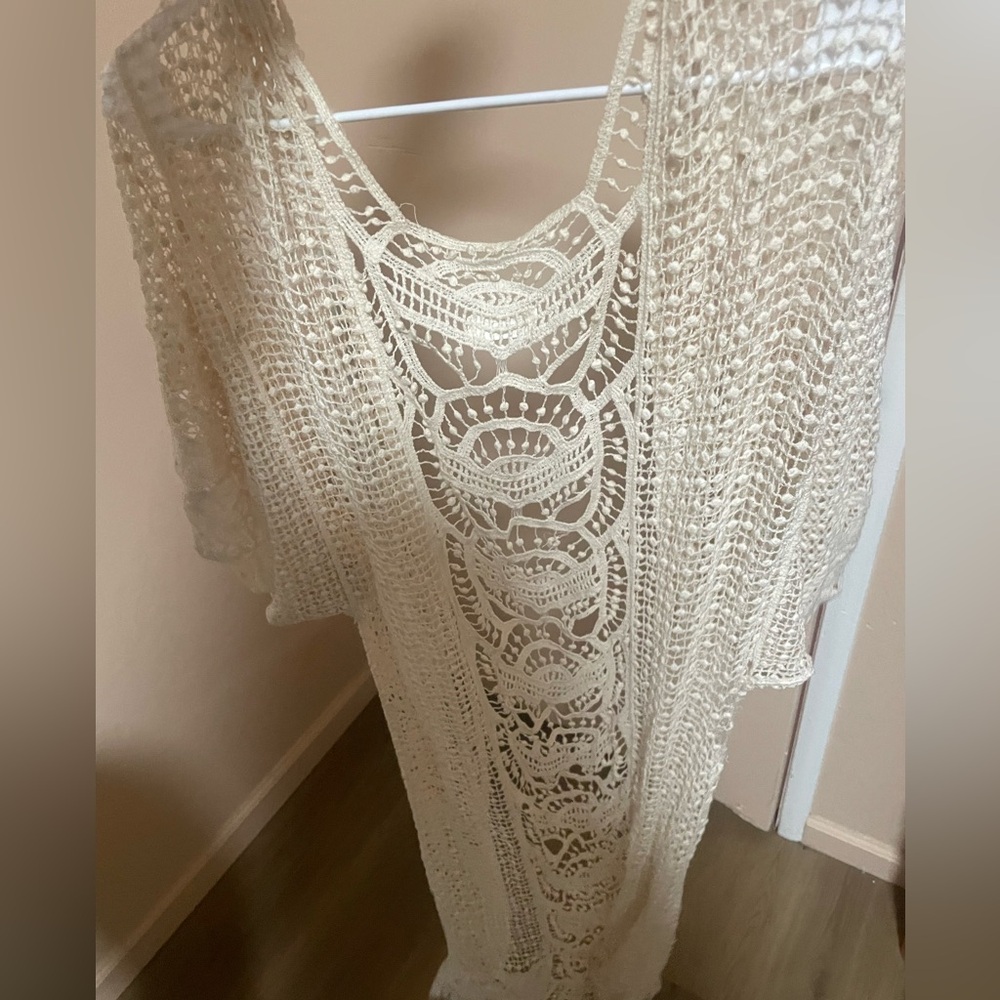 White crotchet coverup